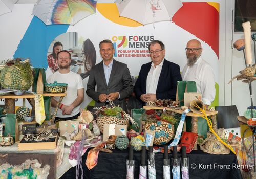 KFR05303-scaled-3pbf16tncnctdwy