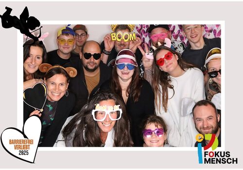 20251010_204015_373-mvfc8k96nw4r5df