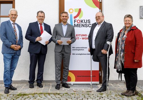 Hattmannsdorfer_Gruppe_LandOOe_MargotHaag-scaled-b30x3axb8ymewjd