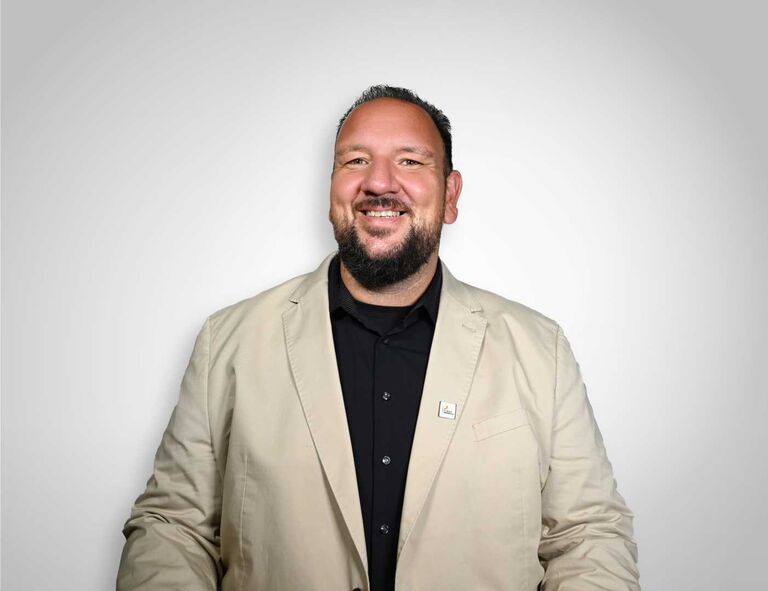 Portraitfoto von Peter Grundner